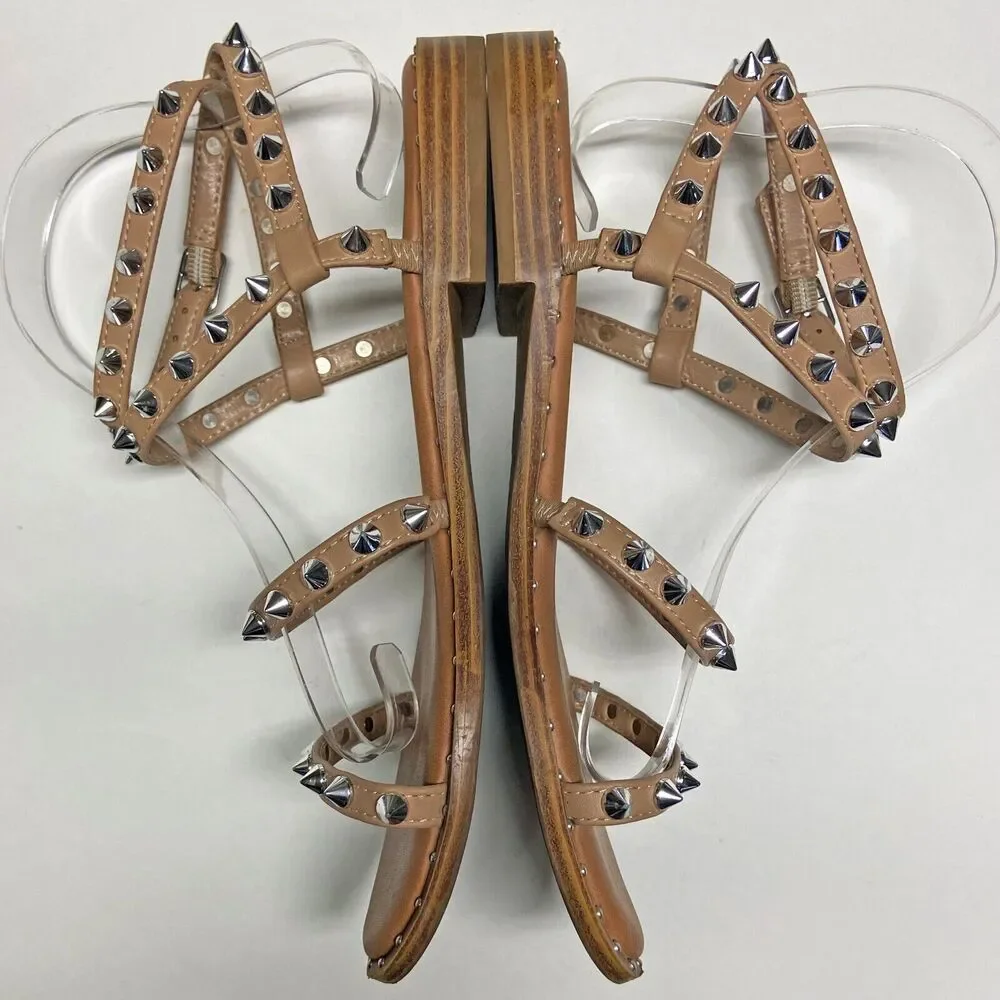 Steve Madden Beige Travel Flat Sandal Size 7.5 Pointed Round Silver Studs Buckle
